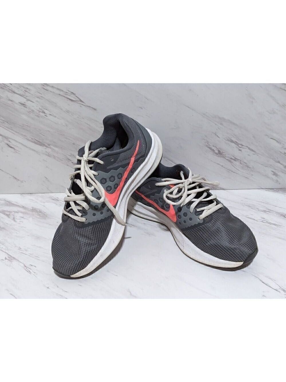 Nike Women's Cool Grey Lace Up Low Top Downshifter 7 Running Shoe Size 9W